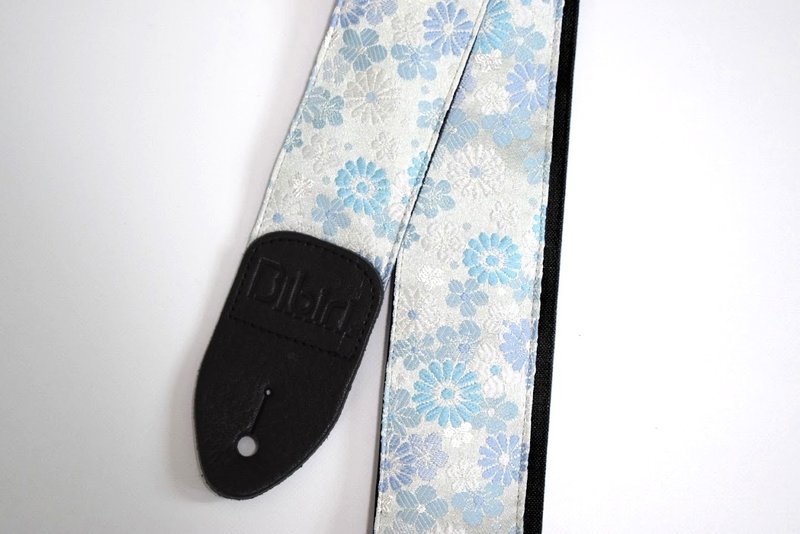 京都金襴　白色菊花 帆布吉他背帶 - 其他 - 棉．麻 卡其色