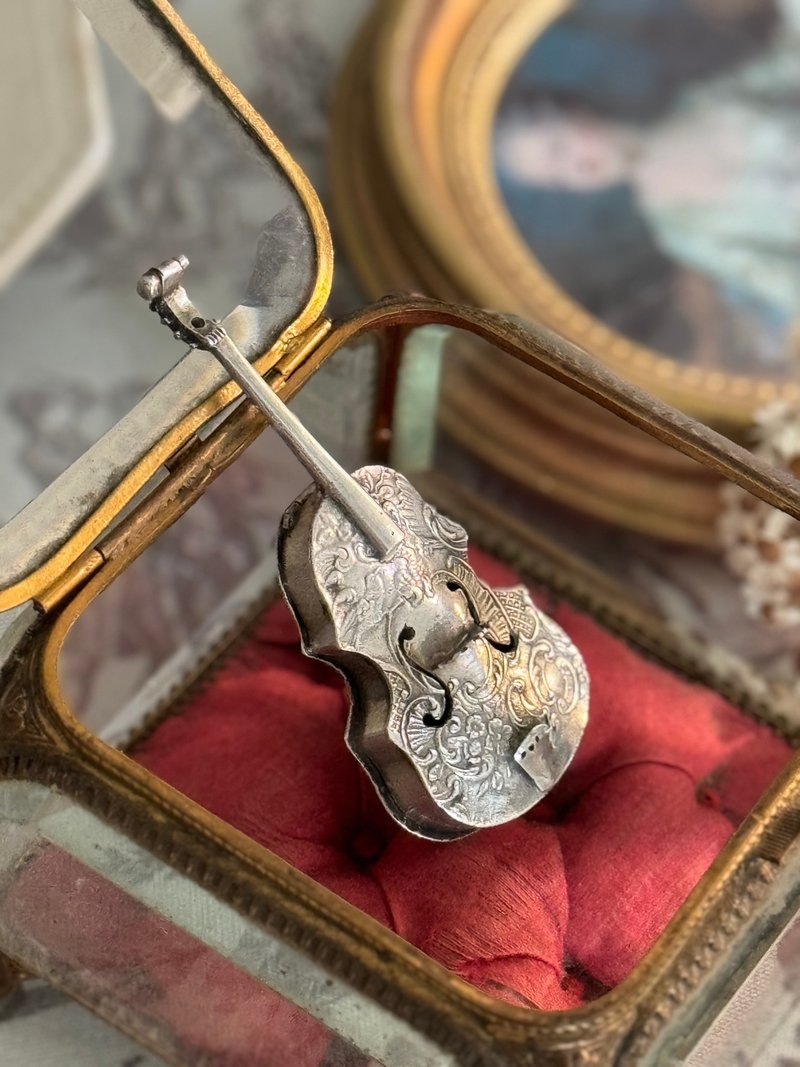 Astonishing beautiful French antique silver violin-shaped case - กล่องเก็บของ - เงินแท้ 