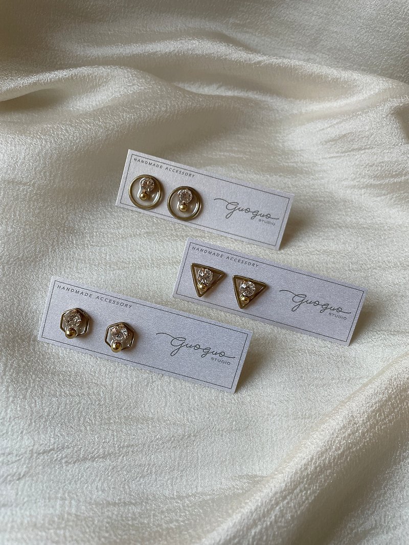 Stardust simple geometric shape earrings, ear pins and Clip-On - Earrings & Clip-ons - Copper & Brass Gold