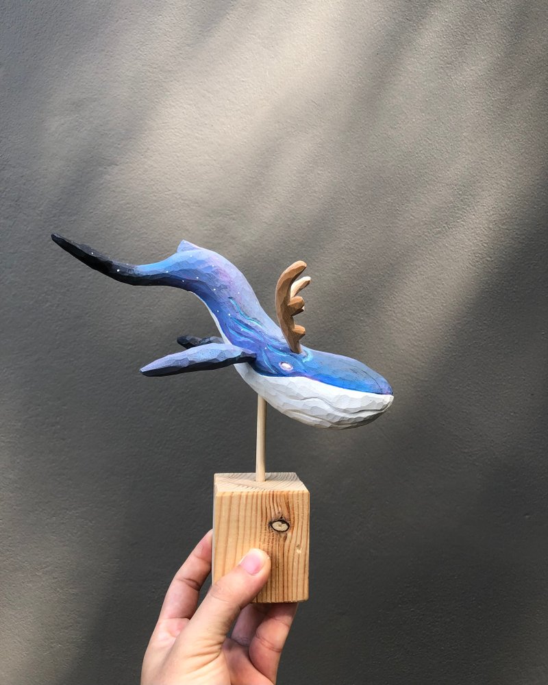 Enigma whale - 擺飾/家飾品 - 木頭 