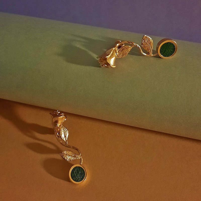 純銀 ローズ・アンド・露 | デザイナー VitalitéJewelry | 独自のサステナブルジュエリーモデル - ピアス・イヤリング - その他の素材 シルバー