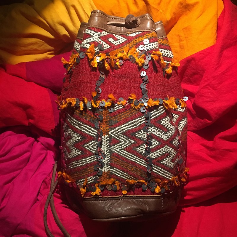 Moroccan handmade antique carpet sequin bucket bag backpack Mozambique - Backpacks - Genuine Leather Red