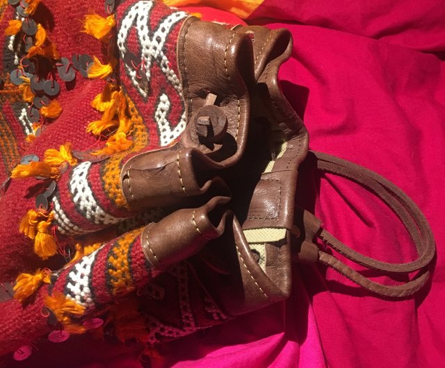 モロッコの手作りのアンティークカーペットのスパンコールバケツバッグ