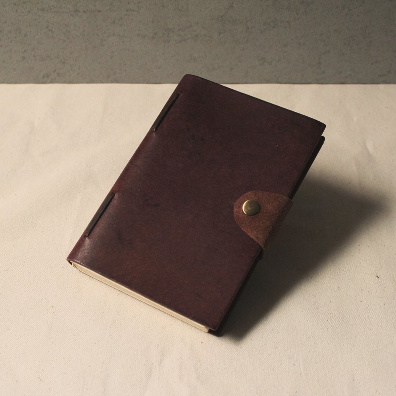 【城市說夢人 】 皮革筆記本 手工書 ∣紅色款∣ 磨砂皮四合釦 - 筆記本/手帳 - 真皮 