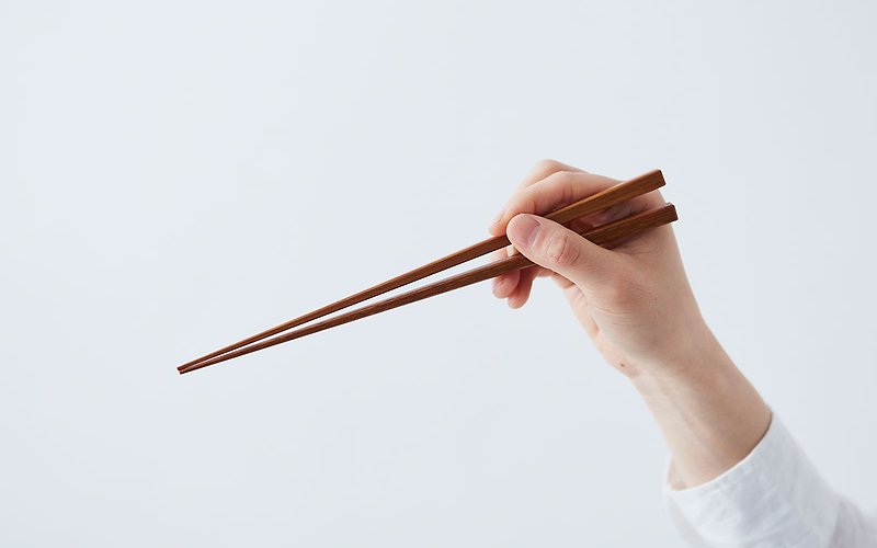 Bamboo chopsticks Smoked soot Bamboo wiping lacquer 22.5cm - Chopsticks - Wood Brown