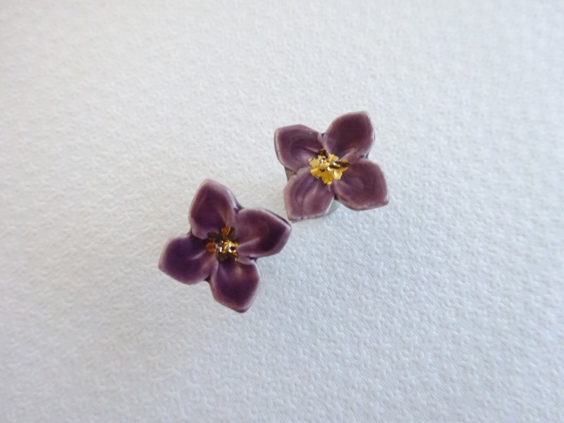 Pottery Earrings & Clip-ons Purple - small flower lover pierce earring
