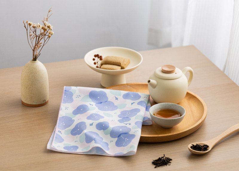 [Morning Glory - Yushan Tea] Hand towel/three-dimensional tea bag - ผ้าเช็ดหน้า - เส้นใยสังเคราะห์ สีม่วง