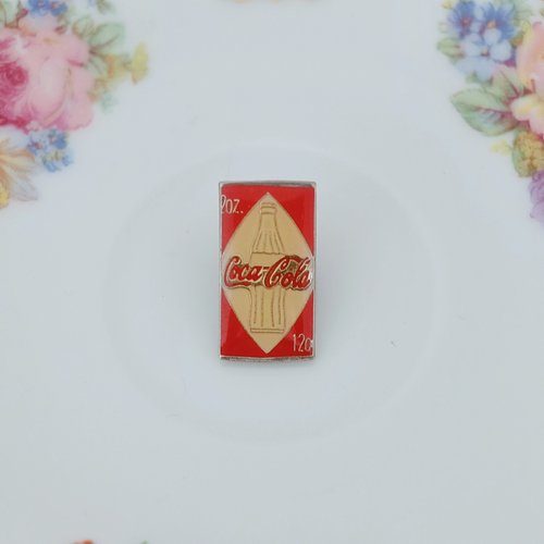 Chez Mamie 外婆家 復古可口可樂 12 盎司瓶別針