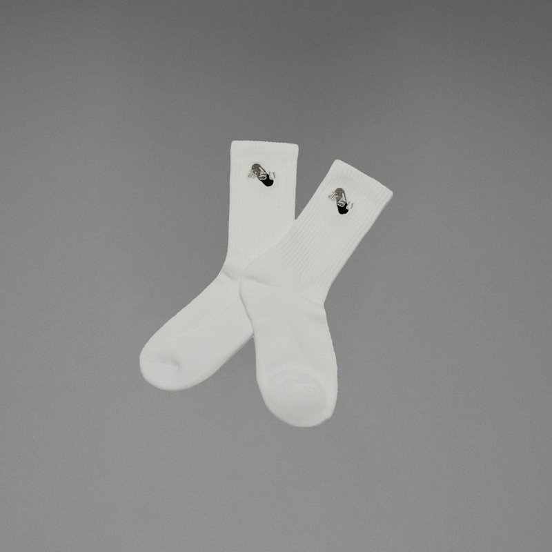 Ramen Adventure Team | LOGO Embroidered Mid-calf Socks (White) - Other - Cotton & Hemp White