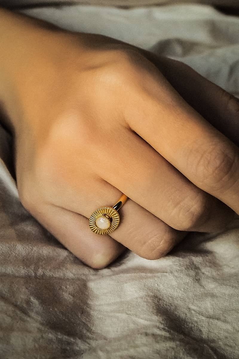 Moon Eclipse Ring, Sterling Silver, Moon Ring, Moon Silver Ring. - 戒指 - 純銀 金色