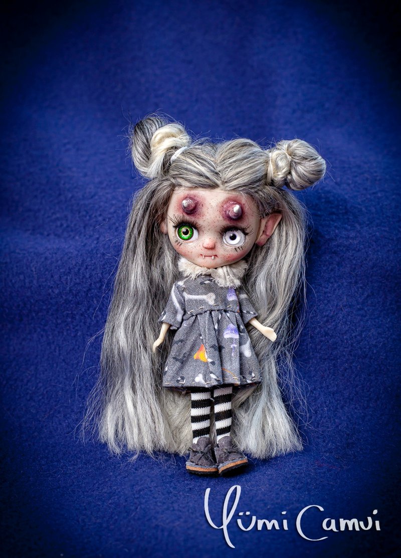 OOAK petite Blythe by Yumi Camui - 公仔/玩偶 - 塑膠 多色