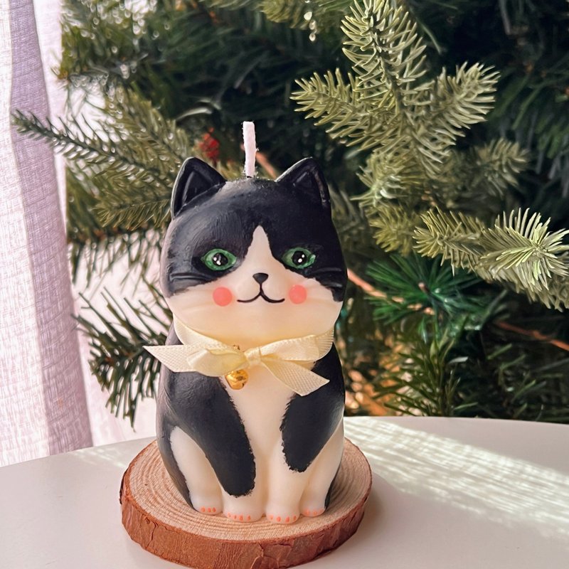 Japanese cat-shaped scented candle Mercedes-Benz cat scented candle hand-painted cat-shaped candle - Candles & Candle Holders - Wax Black