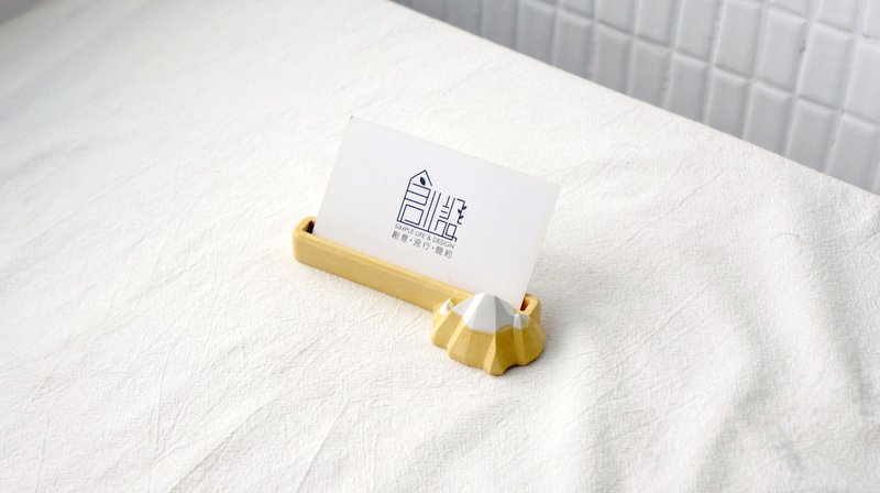 Cement hill business card seat 2.0-cream yellow | Like a trustworthy backer (MIT) - Card Stands - Cement Yellow