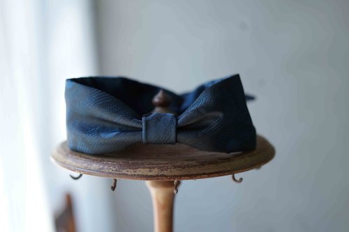 Papas Bow Tie 古董領帶改造復古鐵絲髮帶-孔雀羽毛-深海藍-領巾髮飾兩用