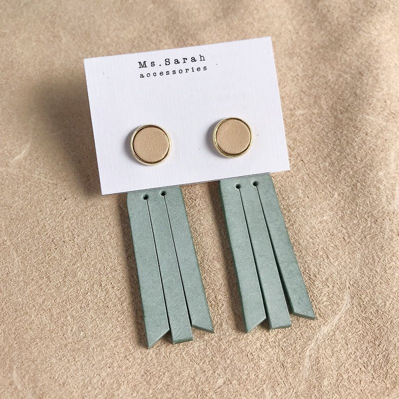 Leather earrings_round frame 8th work#10_tassel section_original leather with mint green (can be changed) - ต่างหู - หนังแท้ สีเขียว