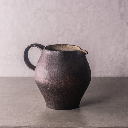 上作美器 無我系列-赤巖正把茶海420ml