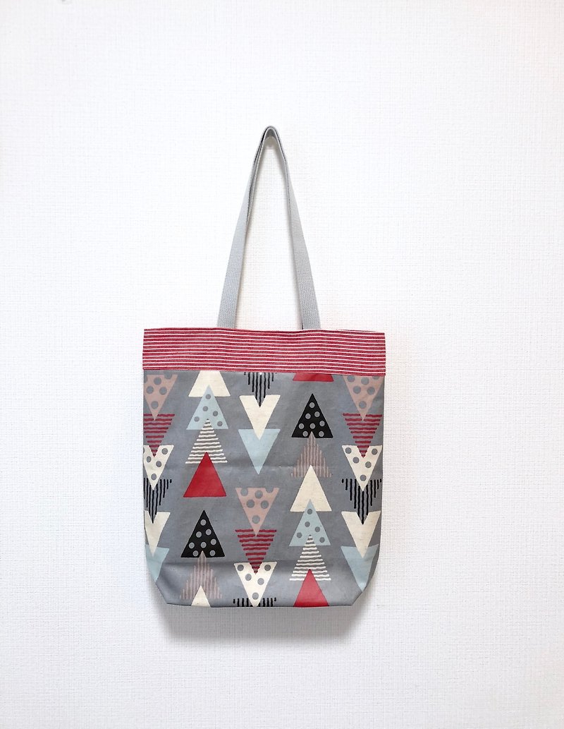 Tarpaulin side bag / rectangular / gray triangle - Messenger Bags & Sling Bags - Waterproof Material Gray