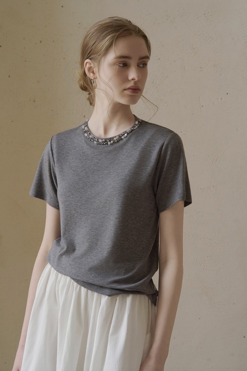 天絲羊毛領口 手工釘鑽針織短袖T恤 - 女 T 恤 - 其他材質 多色