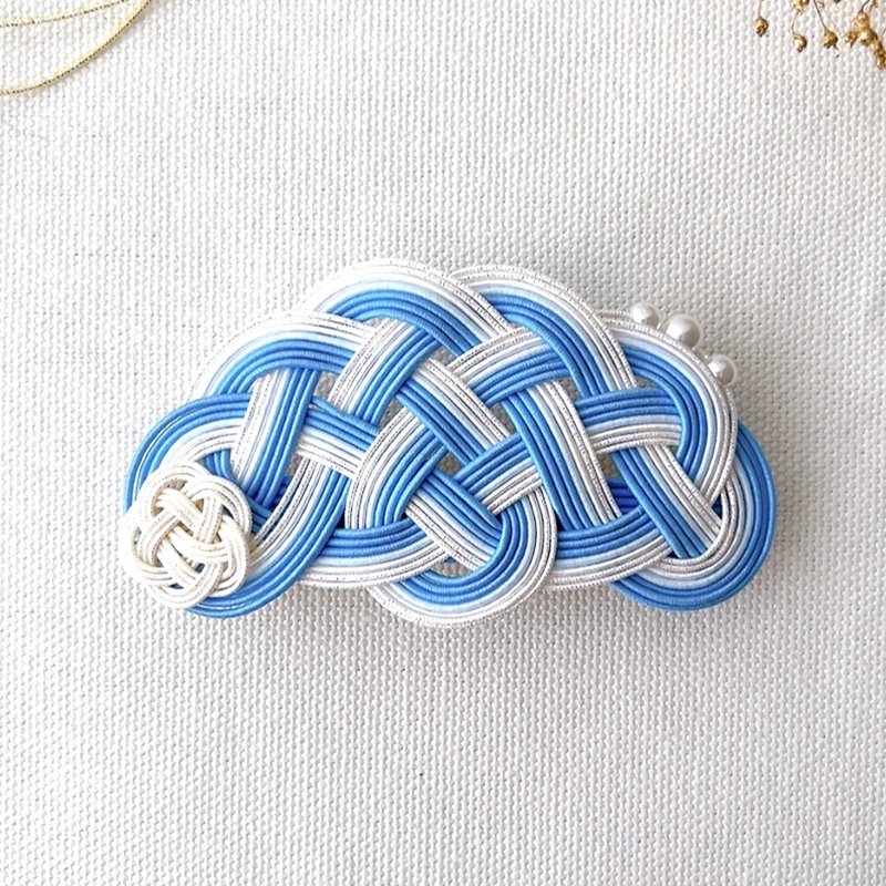 Mizuhiki Japanese-style barrette, blue and white, for kimonos and yukatas, Japanese-style hair accessories - เครื่องประดับผม - ผ้าไหม สีน้ำเงิน