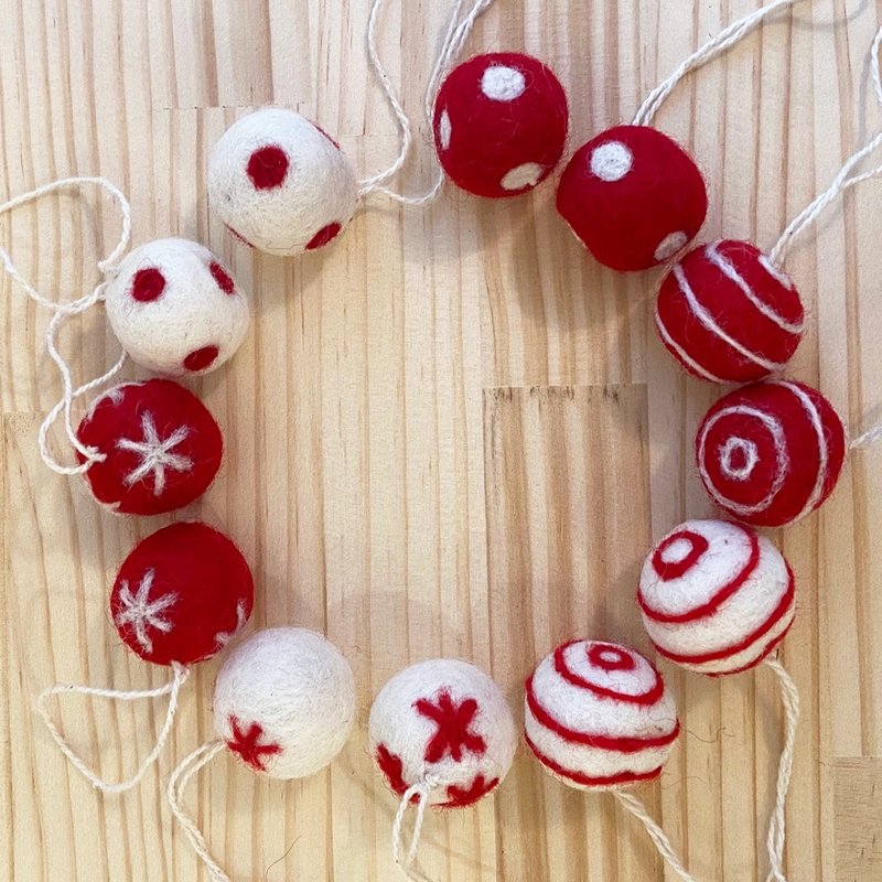 Felt ball Christmas ornament 2.5cm 12 pieces - Other - Wool Red