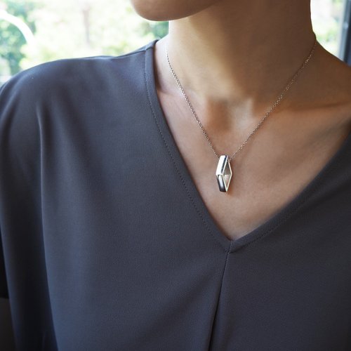 ひし形ネックレス_ひし形ネックレスペアチェーンカップルチェーンユニ