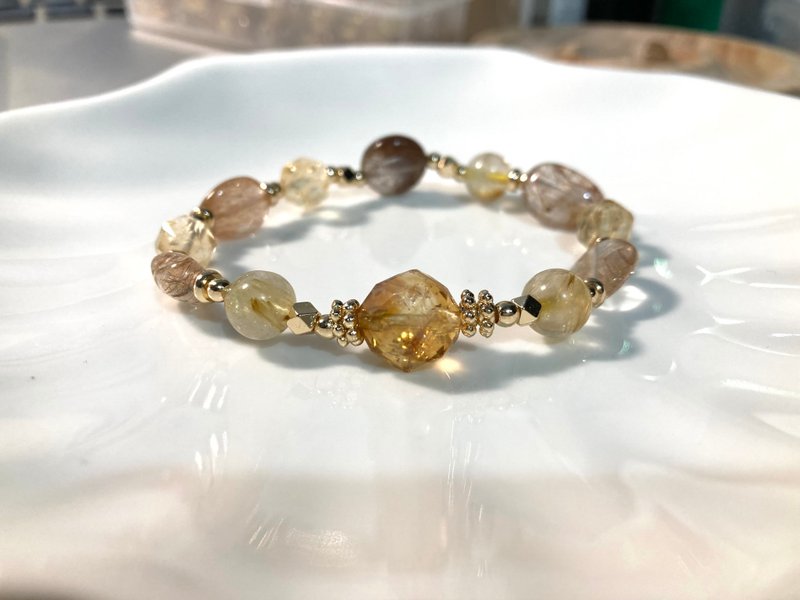 可客製 招財提升自信黃水晶 金鈦晶 黃阿塞 隨形銅髮晶水晶手鍊 - 手鍊/手環 - 水晶 