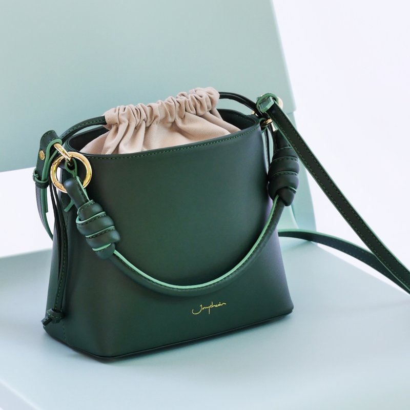 真皮包Fuji Bucket Bag  / 綠色包 Broccoli Green 綠色 斜 - 束口袋/束口背包/水桶包 - 真皮 綠色