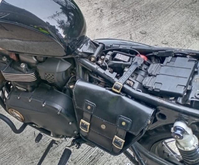 トライアンフリアルレザーサイドバッグ、T100、T120、ストリートツイン、スラクストンR、スピードツイン、スクランブラー、スラクストン、ストリートカップ、ボン - ショップ favoritebiker その他 - Pinkoi トライアンフリアルレザーサイドバッグ、T100、T120、ストリートツイン、スラクストンR、スピードツイン、スクランブラー、スラクストン、ストリートカップ、ボン - ショップ favoritebiker その他 - Pinkoi