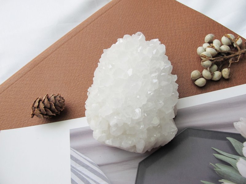 白晶柱 白晶簇 風水吉祥 消磁聖品 風水擺件 改運【晶白白】 - 其他 - 水晶 白色