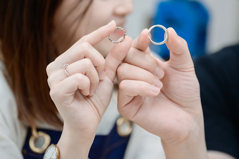 【課程預約-平日班】一日金工體驗 手作銀飾戒指 可鑲嵌寶石/真鑽 - 金工/飾品 - 純銀 