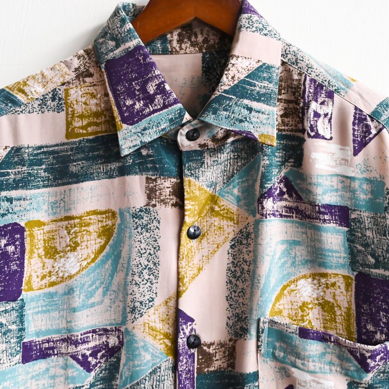 【Eggplant Vintage】Whimsical Brushstroke Print Relaxed Vintage Shirt - Women's Shirts - Other Man-Made Fibers 
