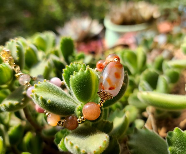 Girl Crystal World-Heart Year-[Floating Flower Red Agate] Hand