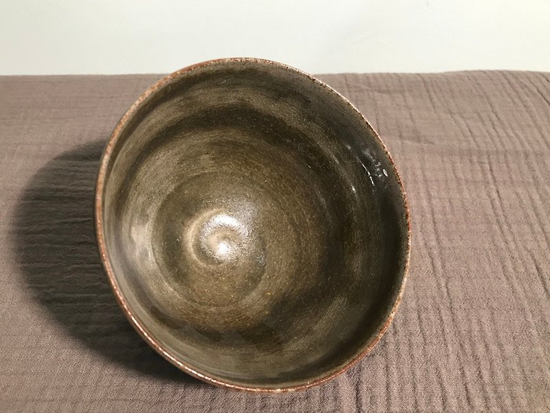 Thin Tire Swirl Vegetation Ash Bowl - Bowls - Pottery Khaki