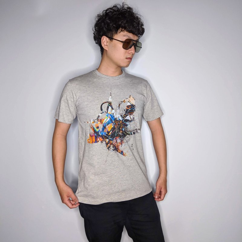 LOGO潑墨 設計款純棉T-shirt 灰 - 男装 T 恤 - 棉．麻 灰色
