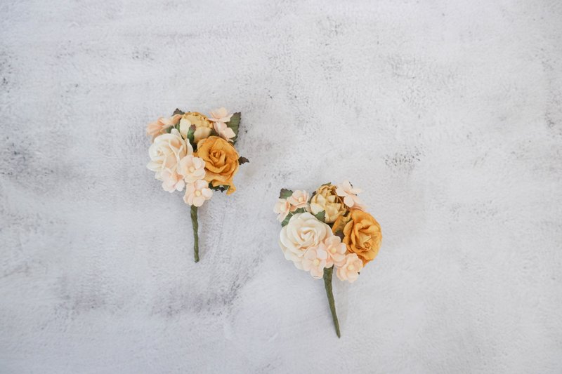 Ore yellow flowers boutonniere, buttonhole, wedding corsage - Corsages - Paper Gold