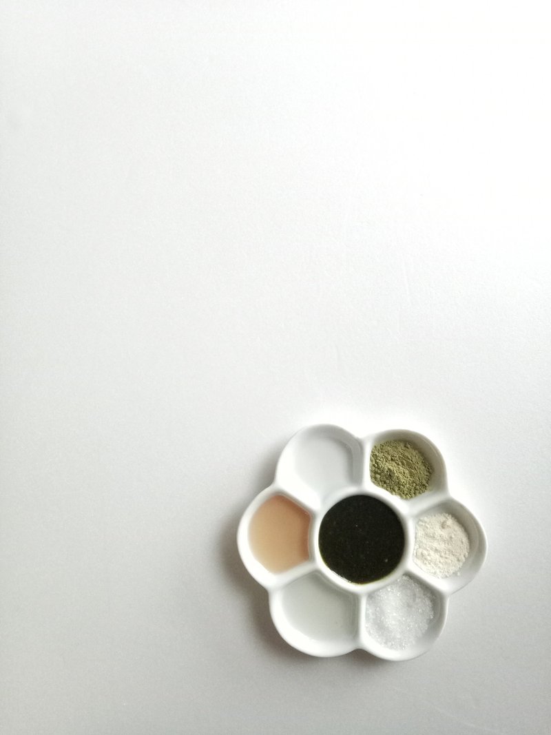 聖約翰綠 保濕面膜泥 (可任挑選5款包裝出貨) - 面膜/凍膜/泥膜 - 其他材質 綠色