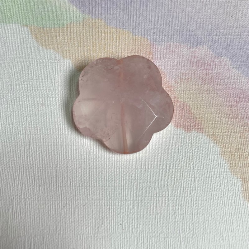 051726粉晶/帶孔素材/梅花/晶石/天然/水晶/能量石/原生態 - 金工/飾品 - 水晶 粉紅色