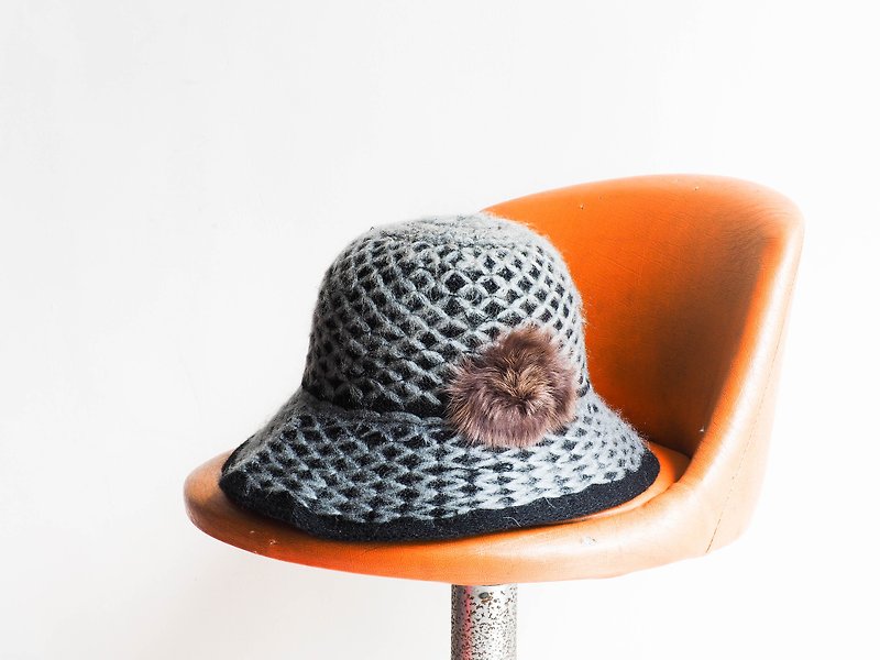 川ヒル - 鉄グレーウール格子縞の独立の時代アンティークレディースニット帽子の絵帽子/クローシュハットレトロレディース - 帽子 - その他の素材 グレー