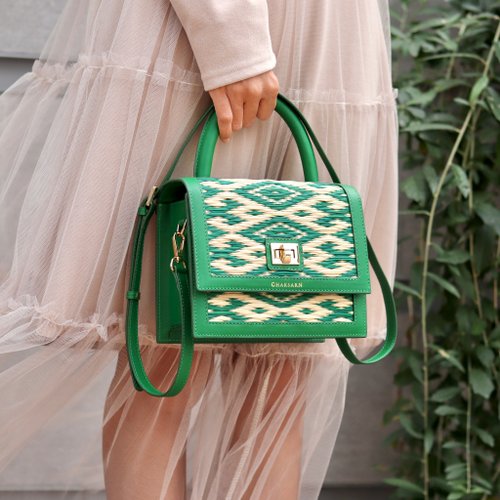 Bucket Bag from Handwoven Straw and Leather in Mix Black Green Orange /  Chaksarn - Shop Chaksarn Handbags & Totes - Pinkoi