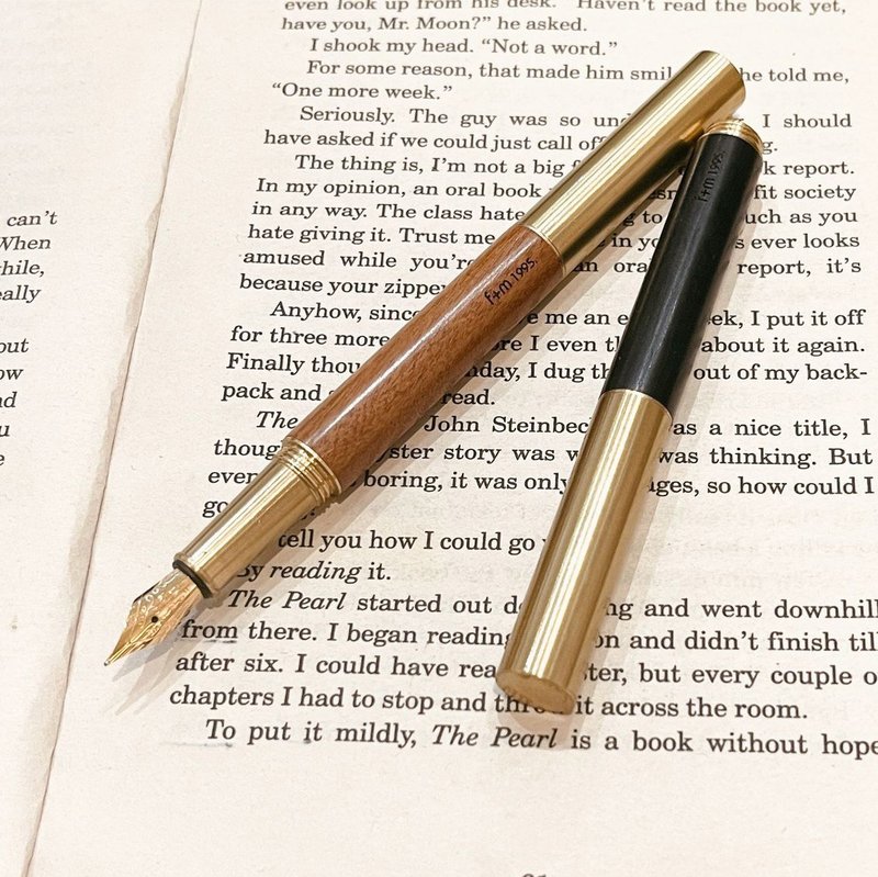 f+m1995-Original mini short fountain pen/Made in Taiwan/Mini Bronze fountain pen/Exquisite and easy to write recommended - Fountain Pens - Other Materials 