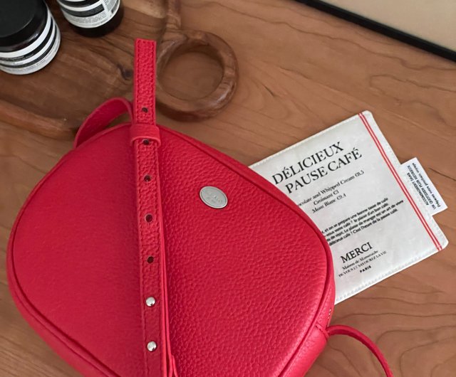 ● THE ALLY ● 韓国大人気！ 天然皮革 CINDY BAG 楽天市場】【正規品】 THE ALLY ショルダーバッグ CINDY BAG