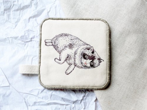 Jyun design studio 刺繡設計工作室 客製化速寫插畫風手工刺繡杯墊 | 客製化禮物情人節禮物母親節禮
