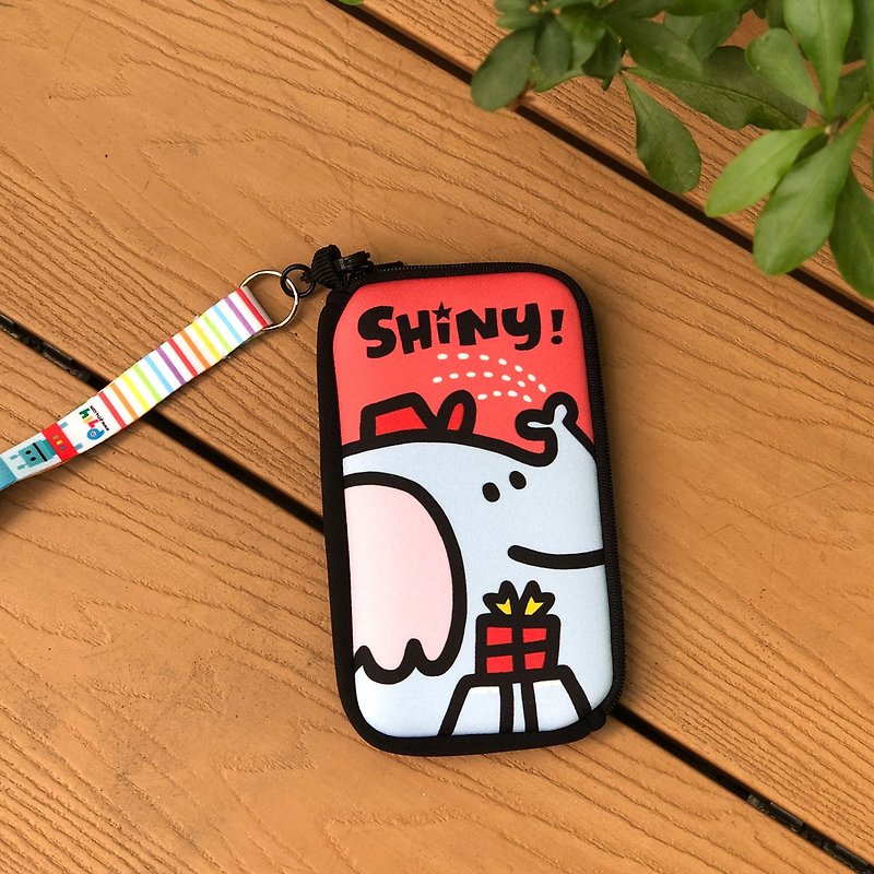 シャイニーQカラーバッグ_SHINY / iPhone 12、13 mini対応 - カメラバッグ - その他の素材 レッド