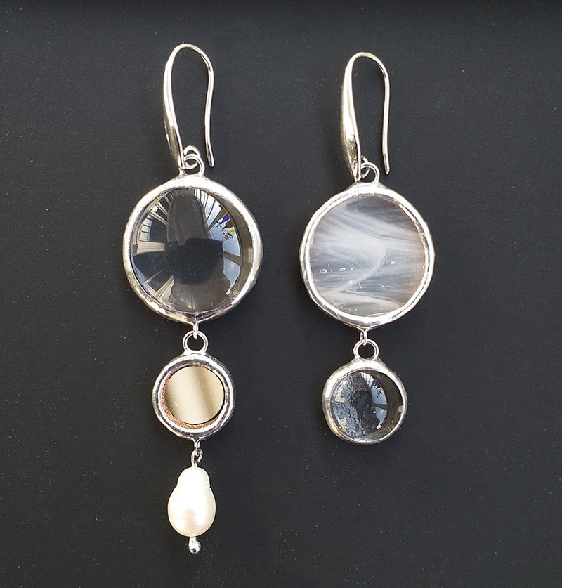 Asymmetrical glass earrings Transparent glass drops Pearl earrings - Earrings & Clip-ons - Glass White