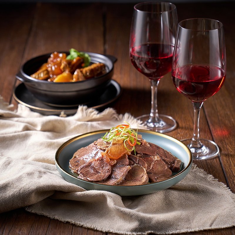 [Lek Foo Inn] Beef tendon heart stewed in red wine by Yue Liang private chef - Mixes & Ready Meals - Fresh Ingredients 