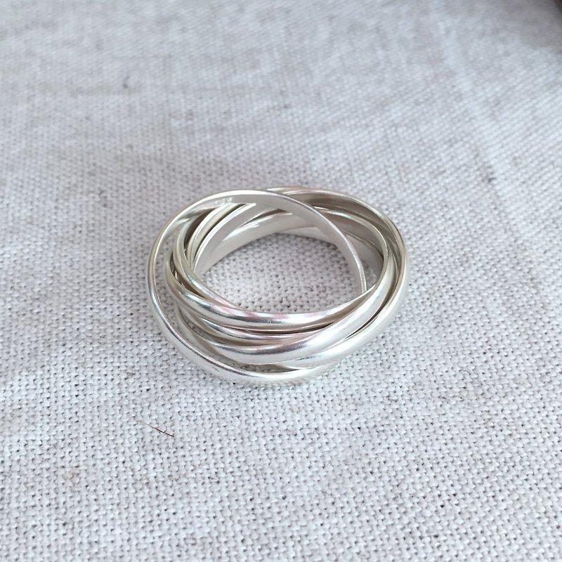 Fun with luck-multi-turn rotating sterling silver ring, narrow women's ring, multiple ways to wear - แหวนทั่วไป - โลหะ สีเงิน