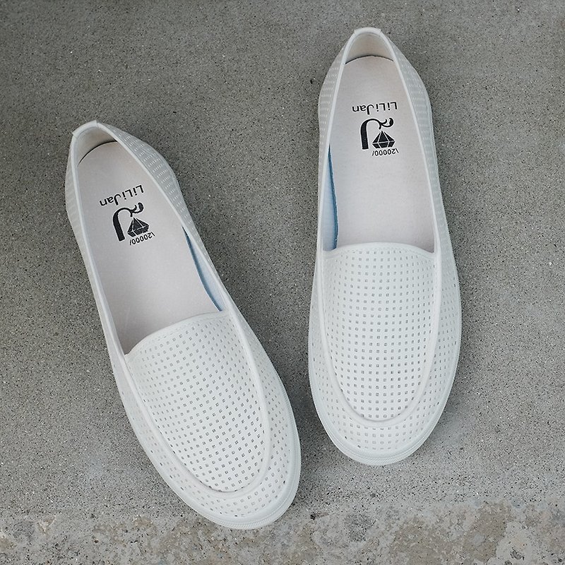 [Pure black and white] breathable insoles leisure music shoes _ pure color white (only 23) - รองเท้าอ็อกฟอร์ดผู้หญิง - เส้นใยสังเคราะห์ ขาว