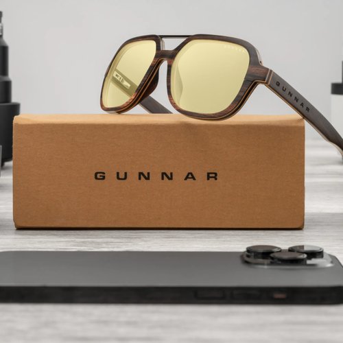 GUNNAR 香港旗艦店 | 防藍光眼鏡 最佳禮物 GUNNAR HUMBOLDT 防藍光眼鏡 碳纖維層 烏木材質框架