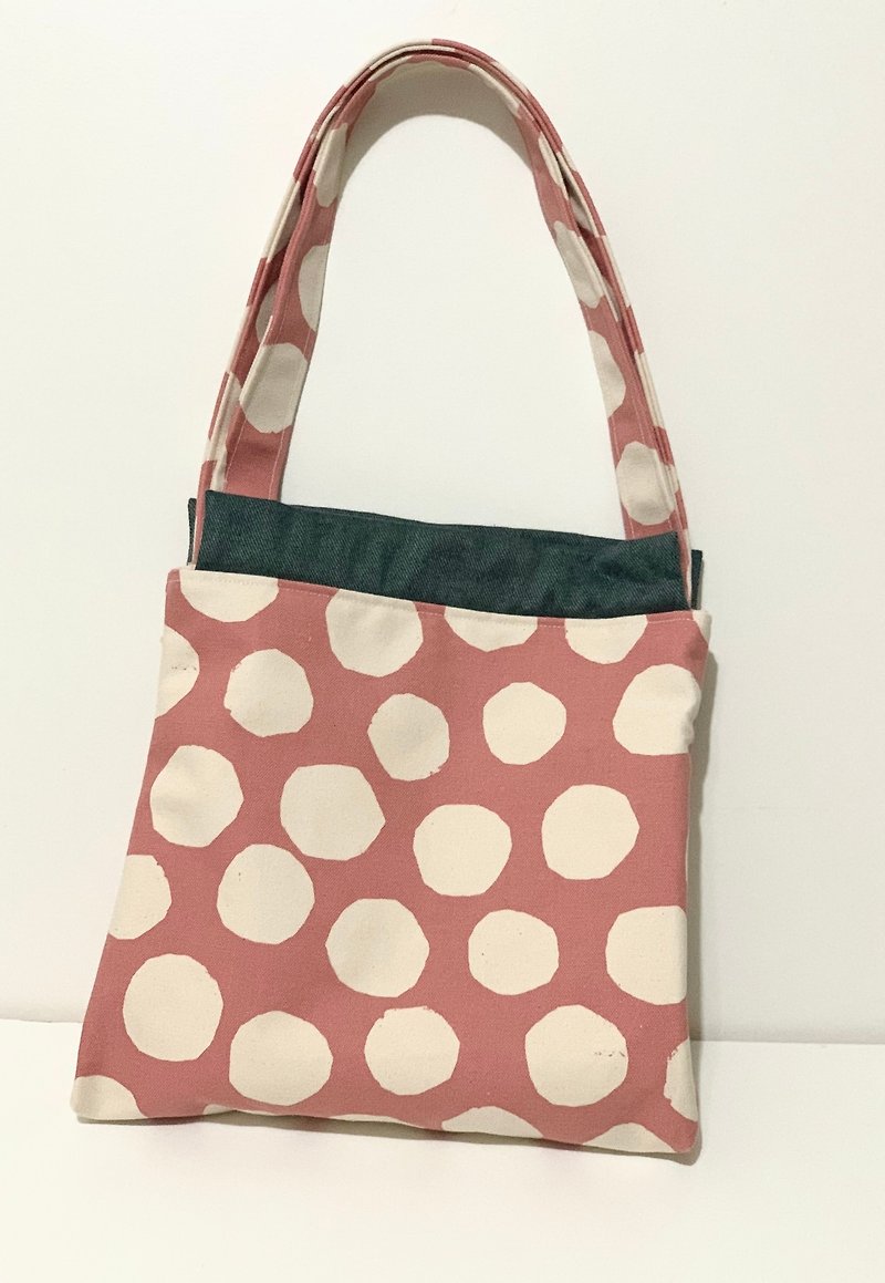 Polka dot shoulder bag/handbag - กระเป๋าถือ - ผ้าฝ้าย/ผ้าลินิน 
