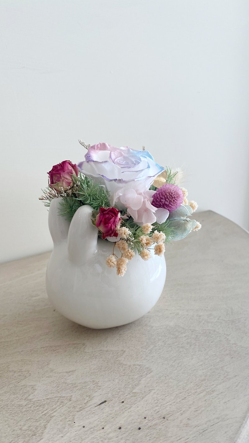 Ruimi Youhua_Limited Edition can be customized for the Year of the Rabbit Gradient Rose Ceramic Small Table Flower - Dried Flowers & Bouquets - Plants & Flowers Red